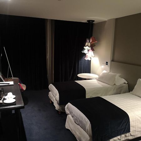 Hotel Le Cinq Hyper - Centre Σαμπερί Εξωτερικό φωτογραφία