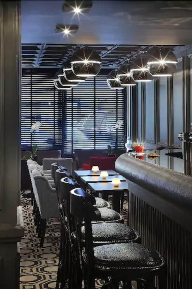 Hotel Le Cinq Hyper - Centre Σαμπερί Εξωτερικό φωτογραφία