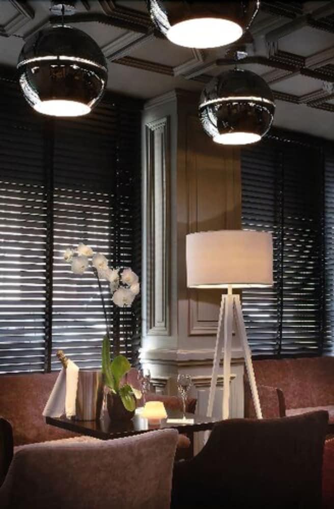 Hotel Le Cinq Hyper - Centre Σαμπερί Εξωτερικό φωτογραφία