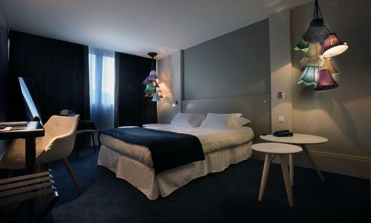 Hotel Le Cinq Hyper - Centre Σαμπερί Δωμάτιο φωτογραφία